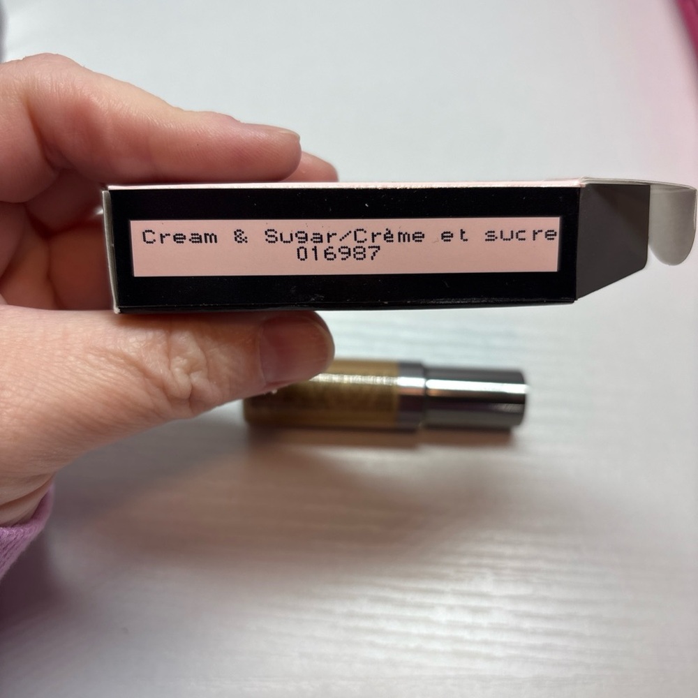 Mary Kay Nourishine Lip Gloss .27fl oz NIB Cream & Sugar - Picture 4 of 5